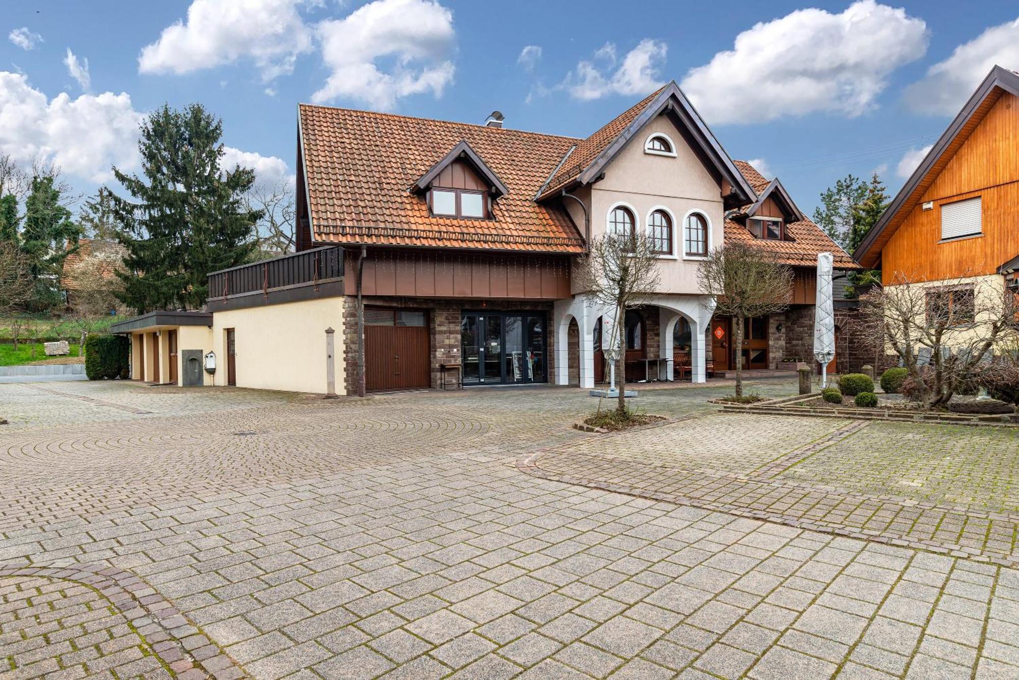 Cheng Lägenhet Baden-Baden Exteriör bild